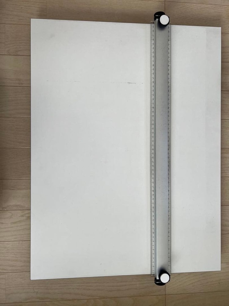 drawing board with case #8ee691