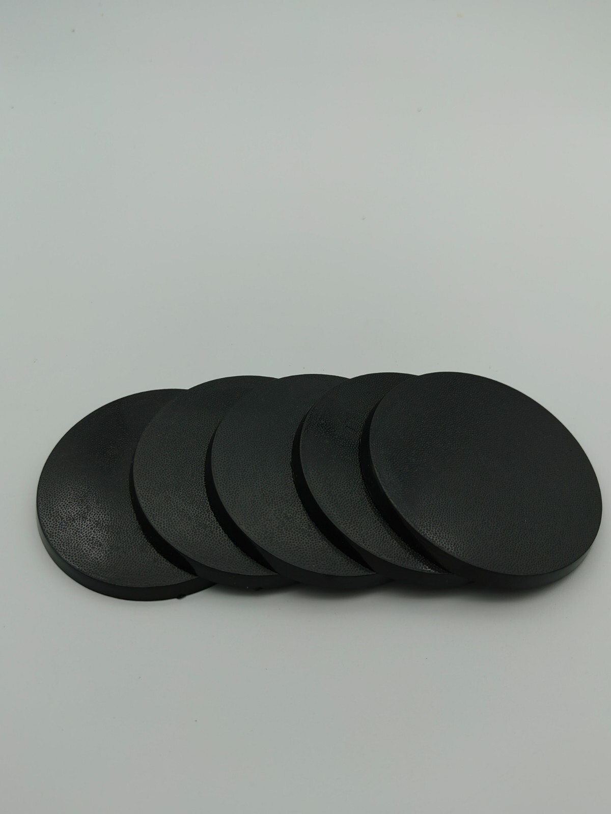 Lot Of 5 60mm Round Bases Used For Warhammer 40k & AoS GW Monstrous Bitz