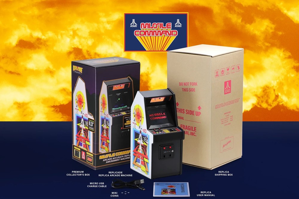 New Wave Toys Missile Command Arcade Machine 1/6 Scale Replicade Atari