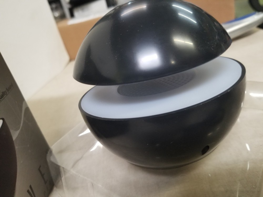 Bass Jaxx ~ Bluetooth Hover Wireless Speaker ~ Color Changing LED