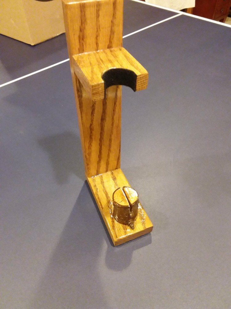 knife Display Stand. (VERTICAL)