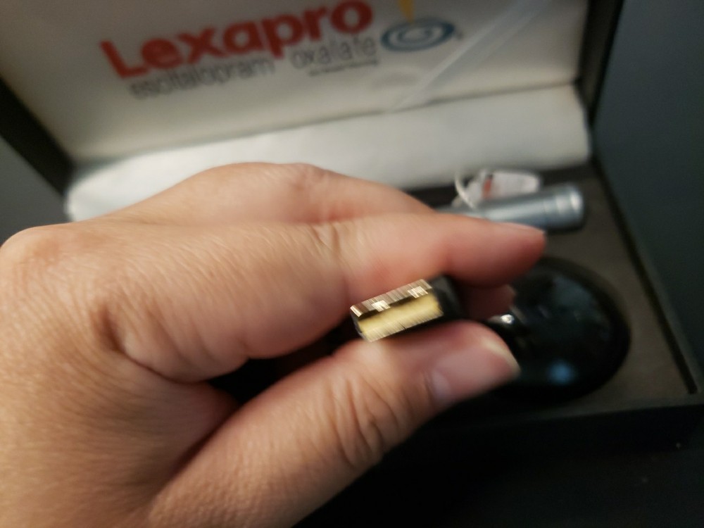 Lexapro Wireless Presenter And Laser Pointer With USB Receiver READ description