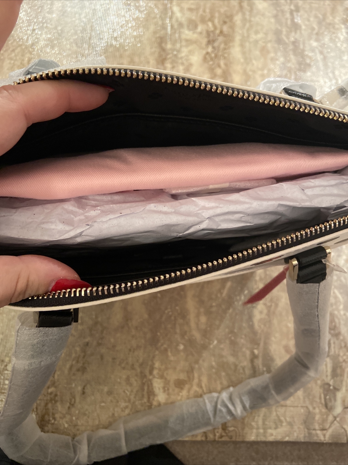 Disney Parks Kate Spade New York Minnie Mouse Icon Polka Dot Tote Bag Purse