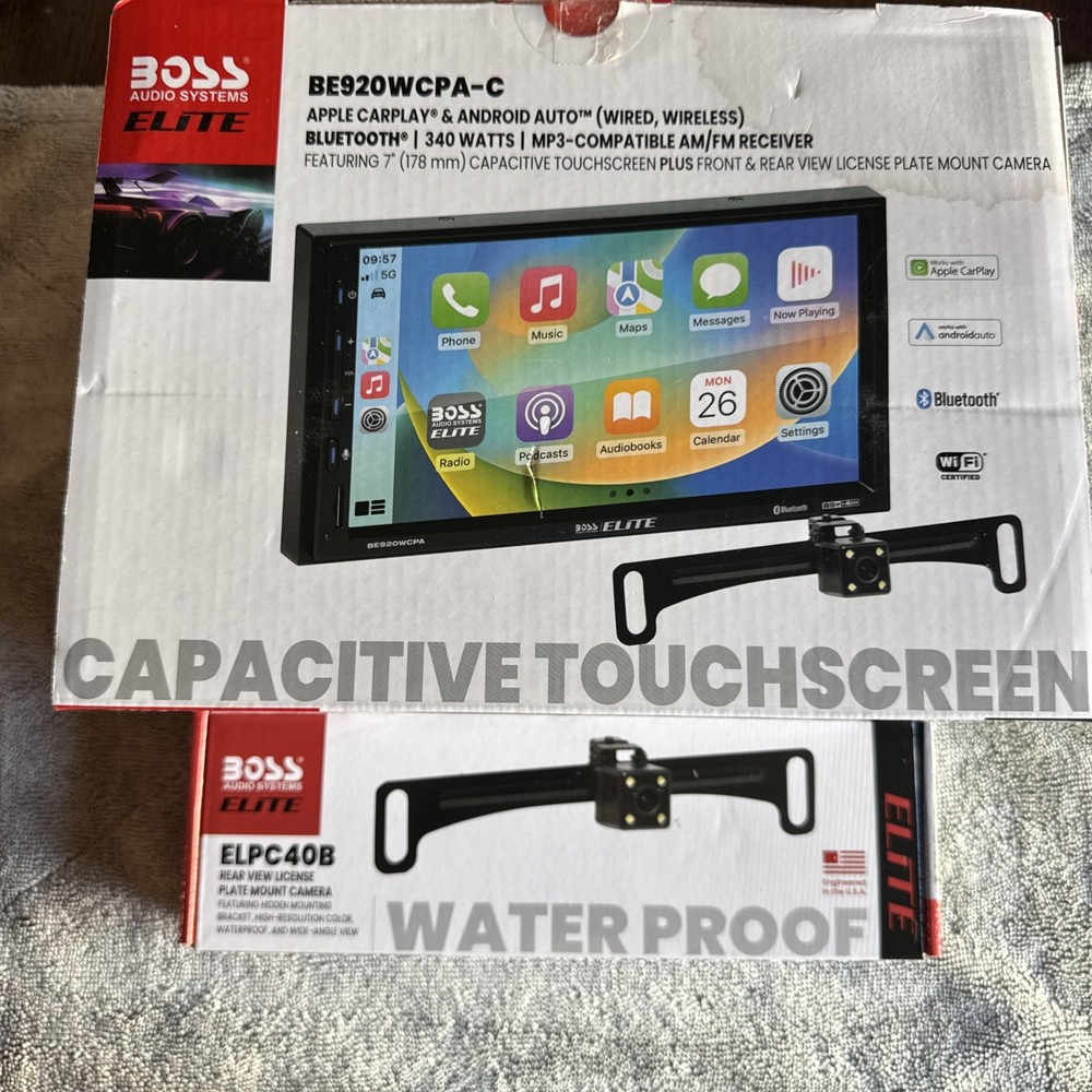 Boss Audio BE920WCPA-C Digital Multimedia Receiver + Camera New Open Box