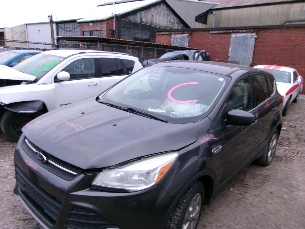 Used Transfer Case Assembly fits: 2016 Ford Escape Grade B