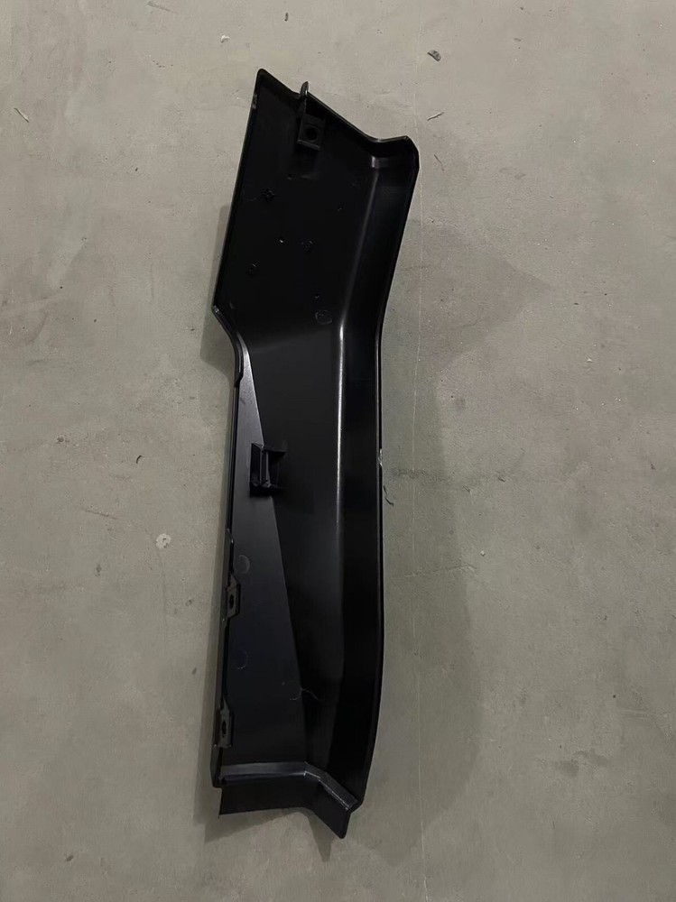 UPPER KICK PANEL LEFT DRIVER SIDE FOR KENWORTH T680 NEXT GEN 2022+