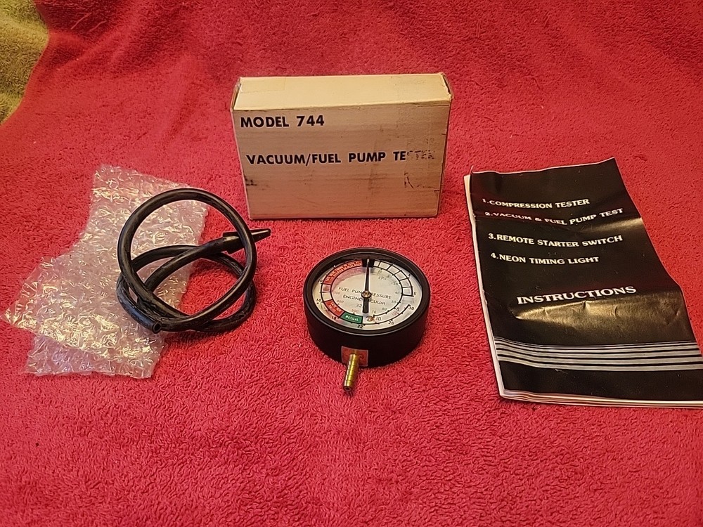 VACUUM/FUEL PUMP TESTER MODEL 744