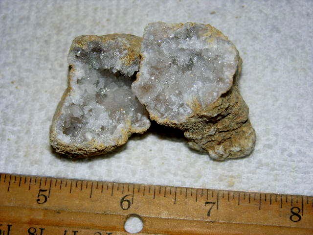 Geode pair opened with crystal centers 2.25 inch G29