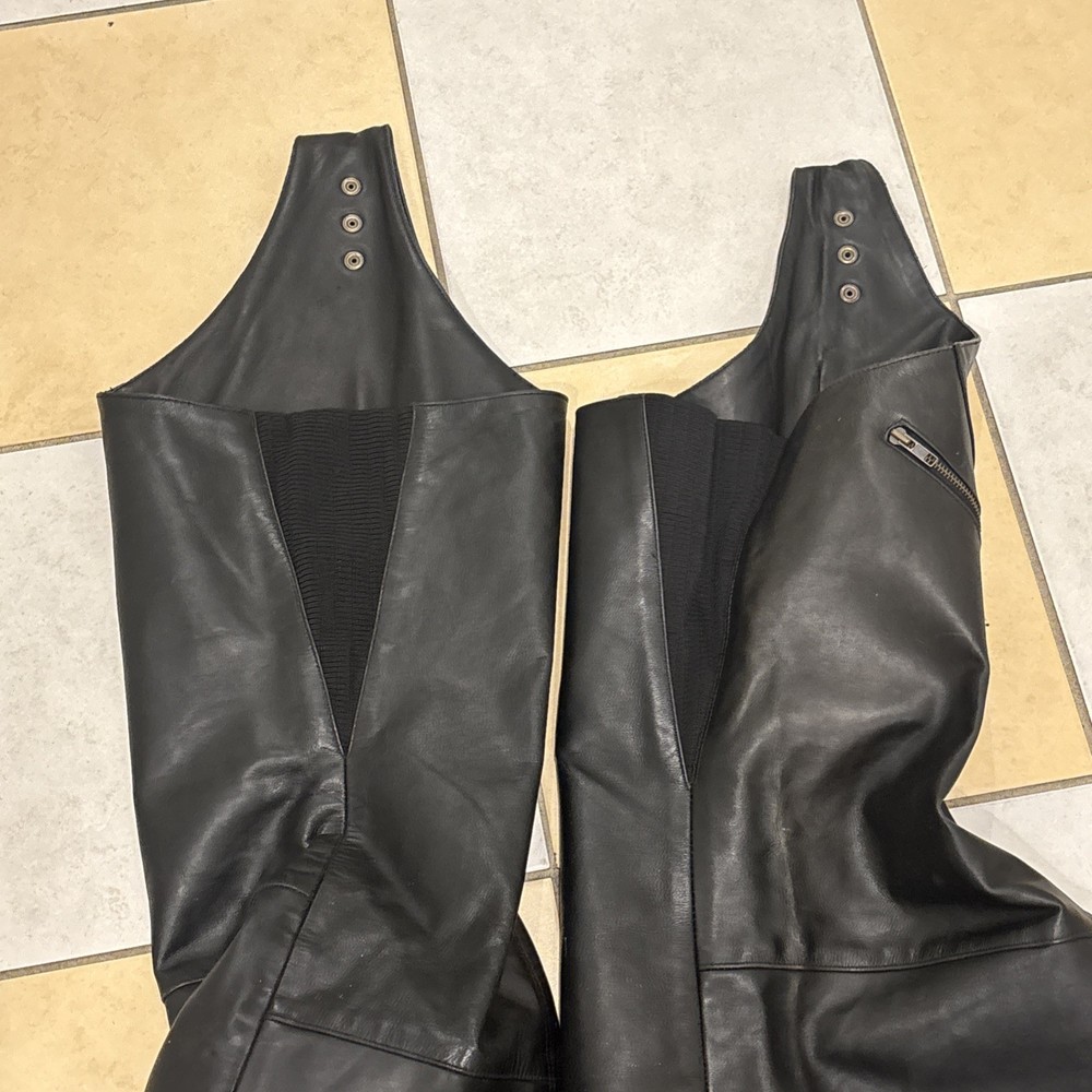 HUGGER Vintage Black Leather Chaps Size Large