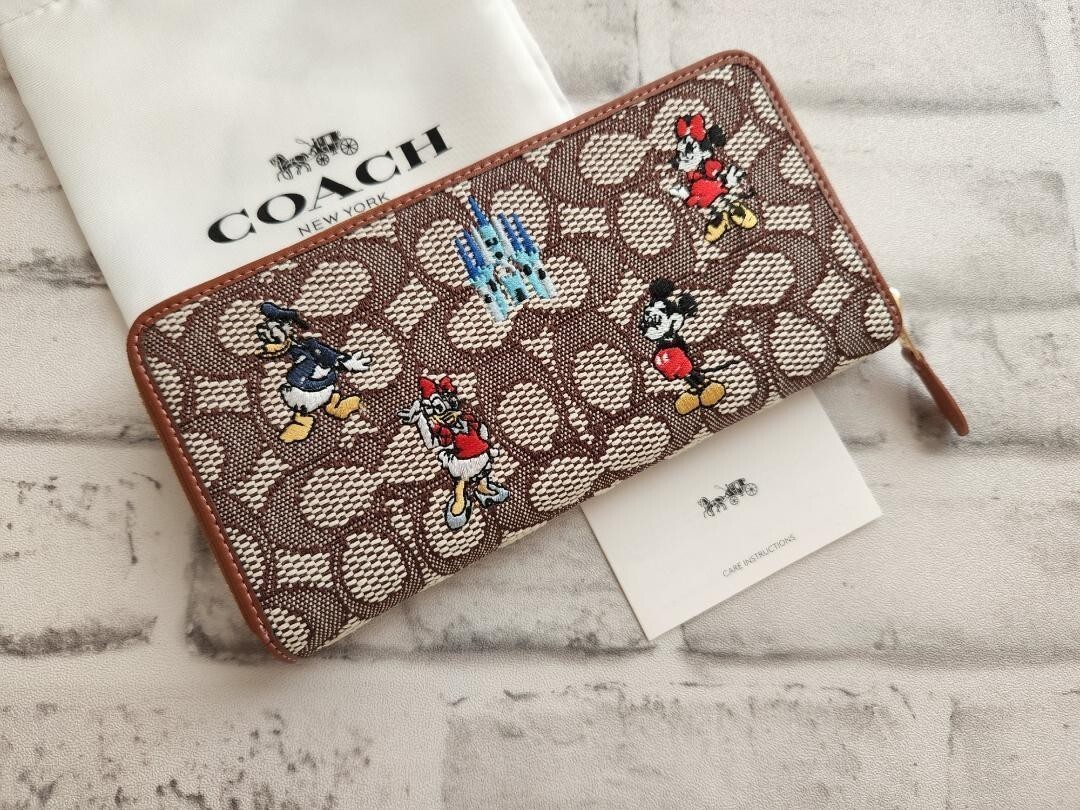Coach C8578 Disney Parks 50th Mickey Mouse Friends Wallet OUTLET Leather Withbox