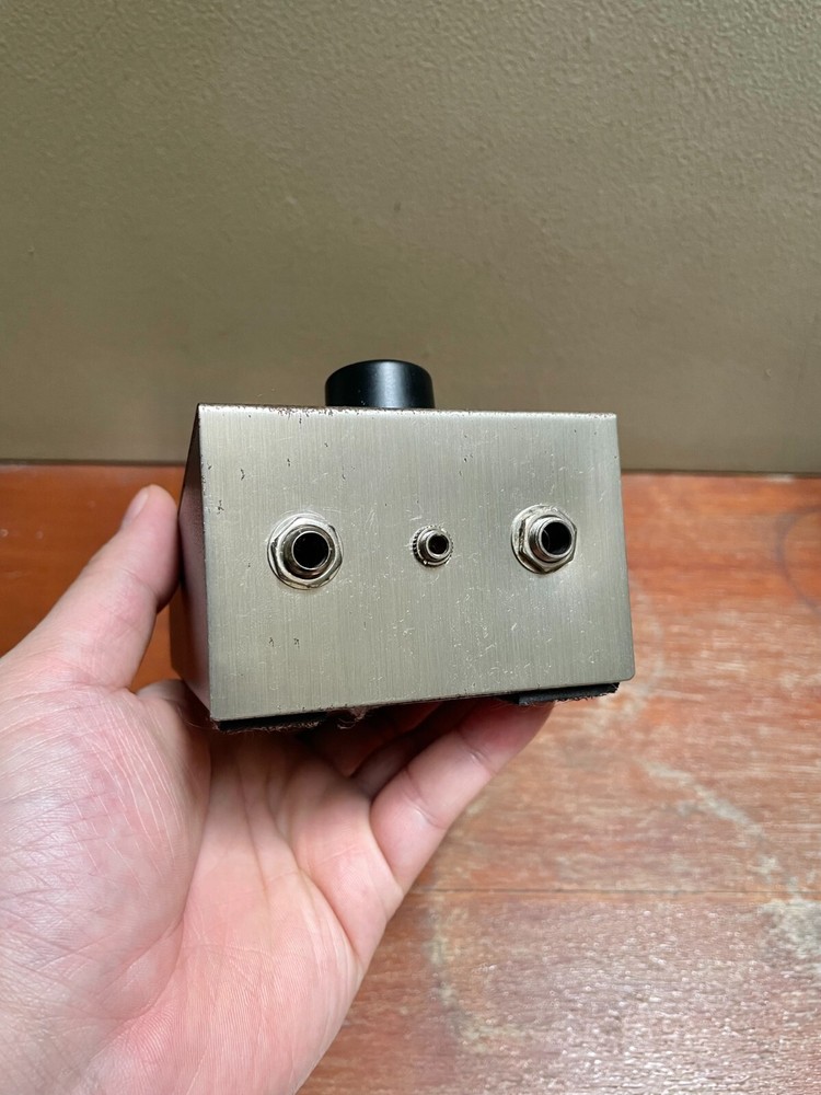 Electro-Harmonix Small Stone EH4800 Phase Shifter!