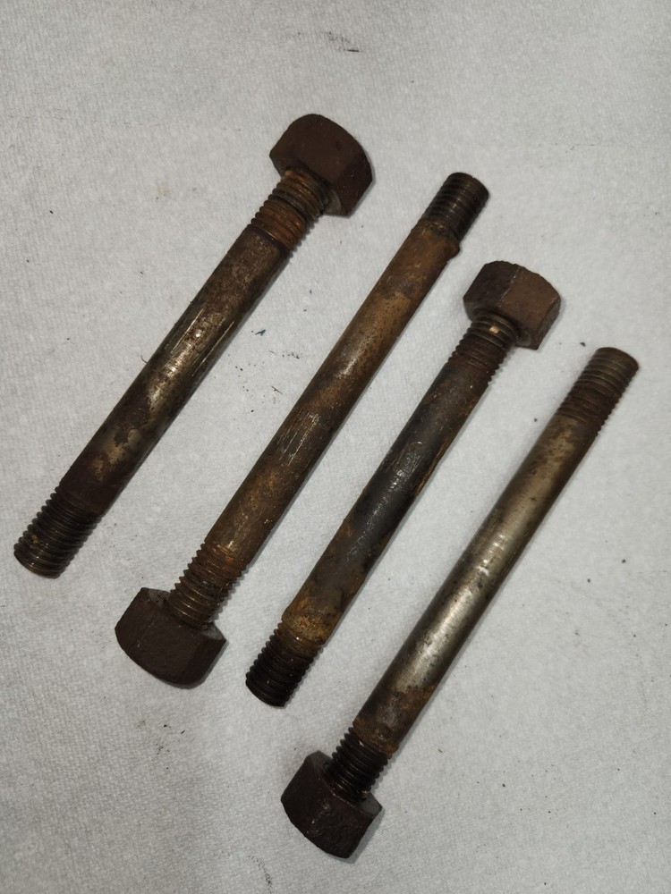 Mccormick Deering Model M 6hp Head Studs And Nuts