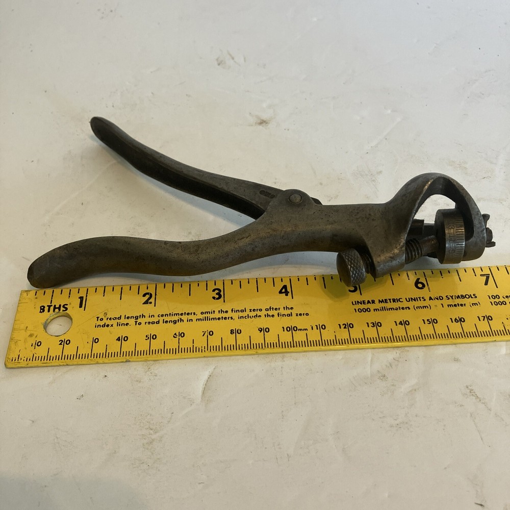 Vintage Apex Saw Set Tool