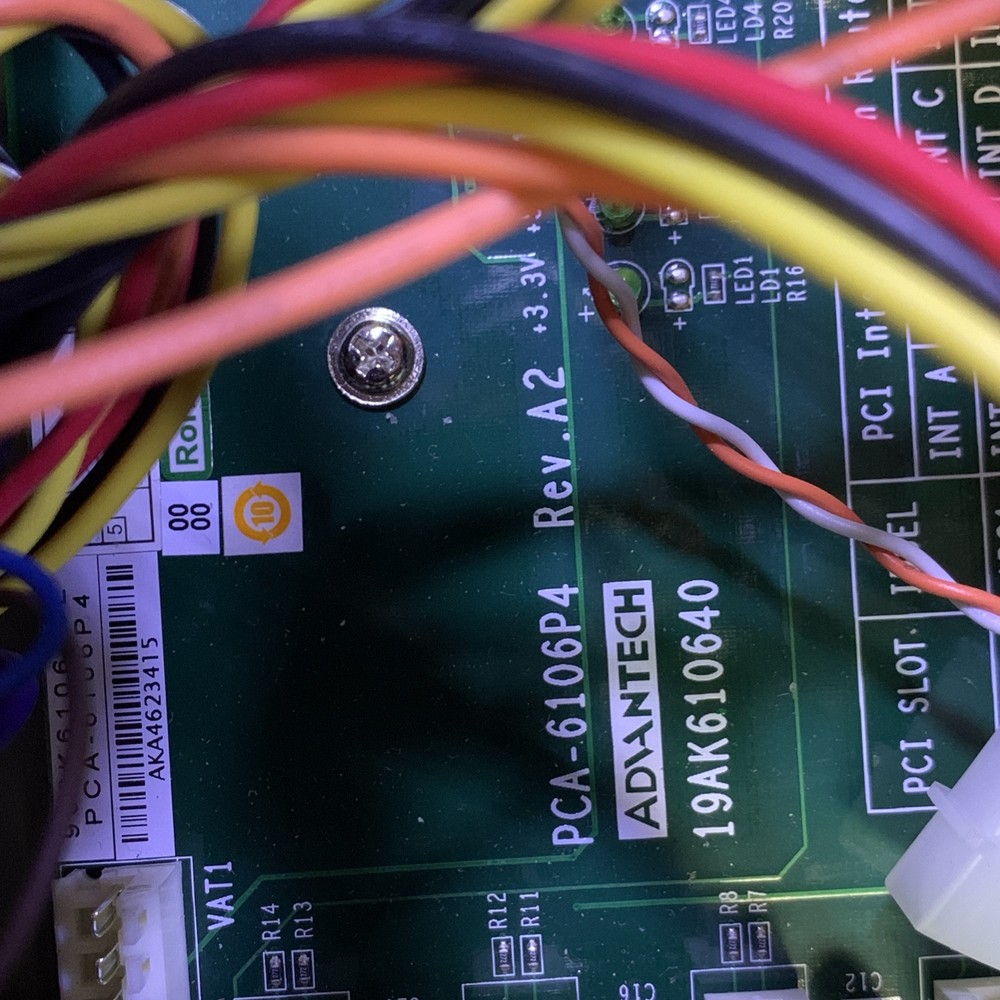 Advantech IPC-6606BP-25ZE interprocess communication unit