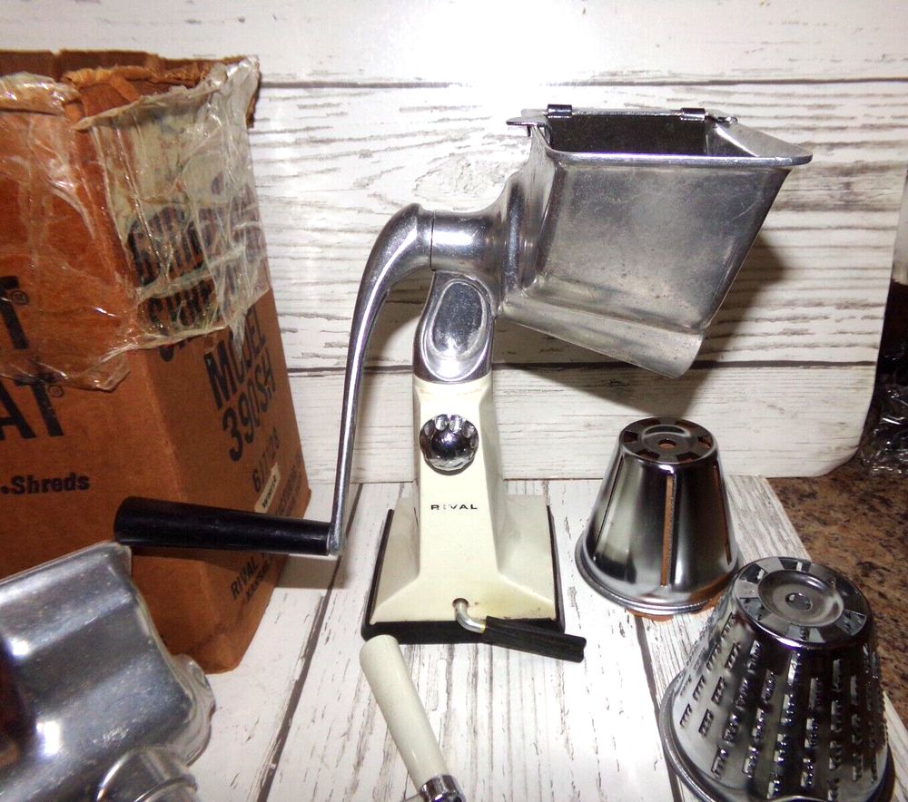 Rival Combination Grindomatic / Shredomatic model 390SH