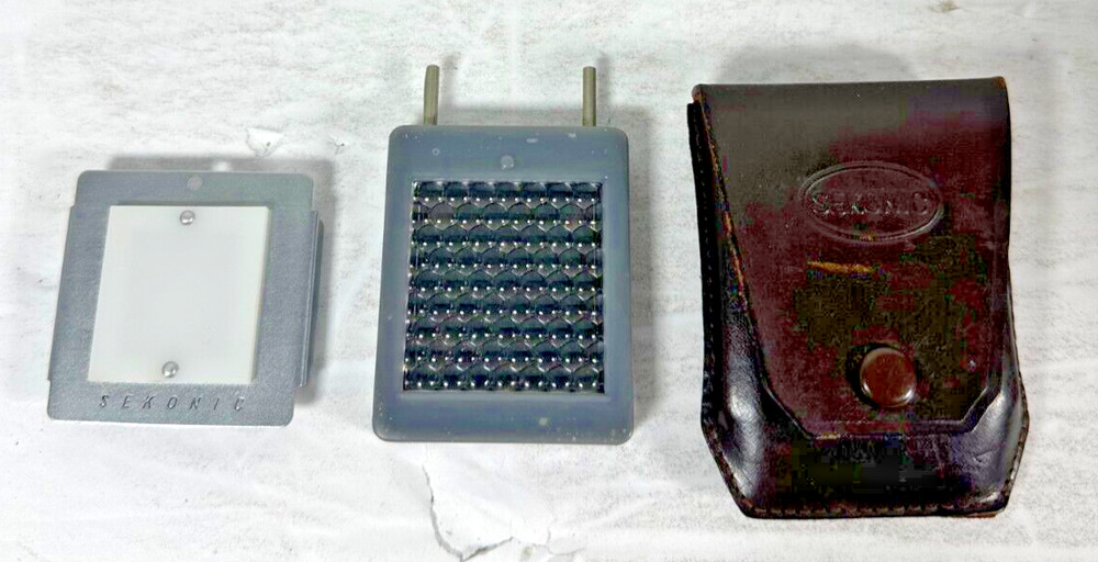 Vintage Sekonic  plug in amplifier with case USED