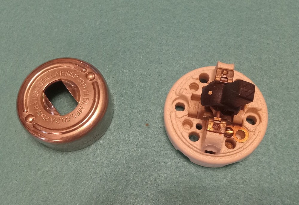 Antique Round Nickle Plated Electric Toggle Switch