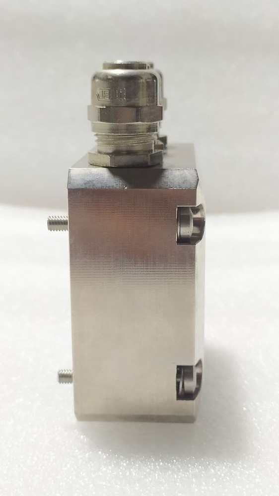 BAUMER PROFIBUS DP-V0 CONNECTION BOX NEW