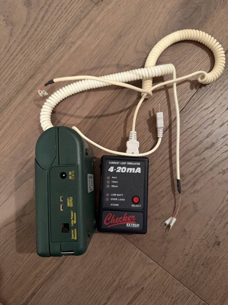 Extech 412440 Current Loop Simulator 4-20mA Process Calibrator