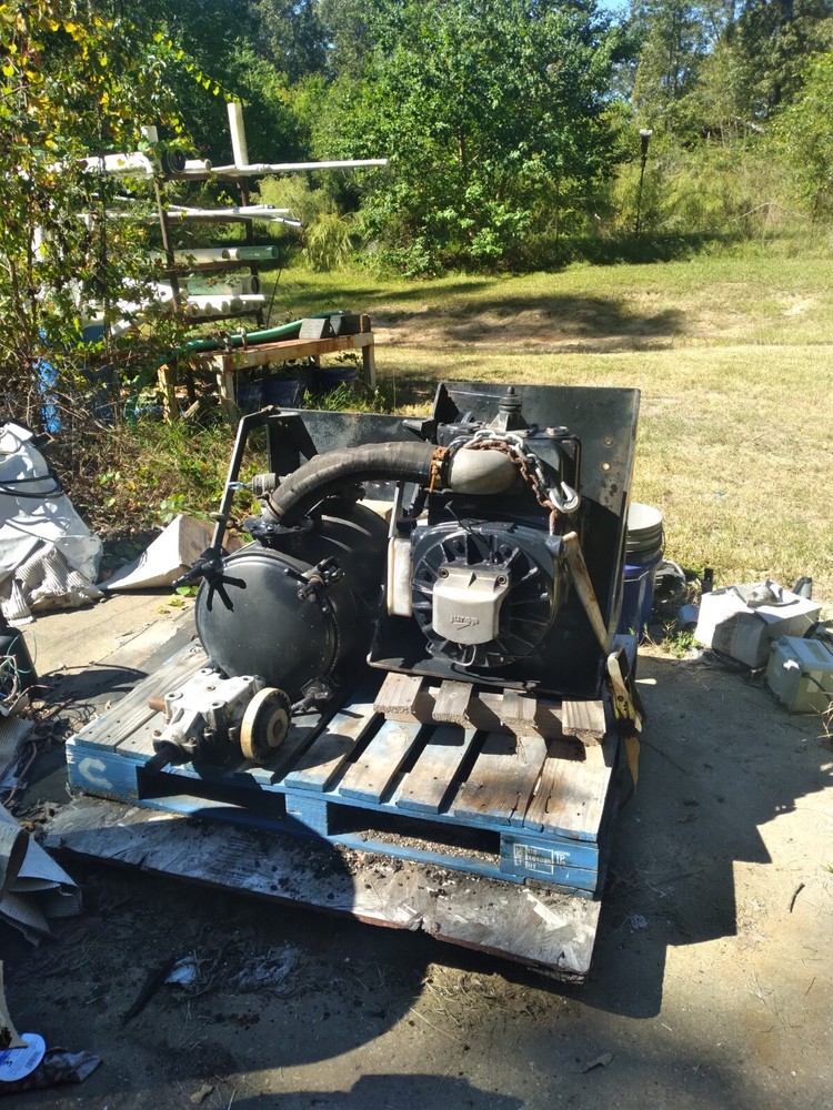 Jurop XLC420 rotary vane vacuum pump