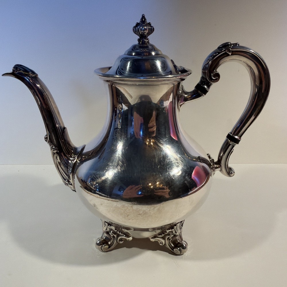 Reed & Barton Regent 5600 Silverplate Tea Coffee Pot Set Footed Vintage