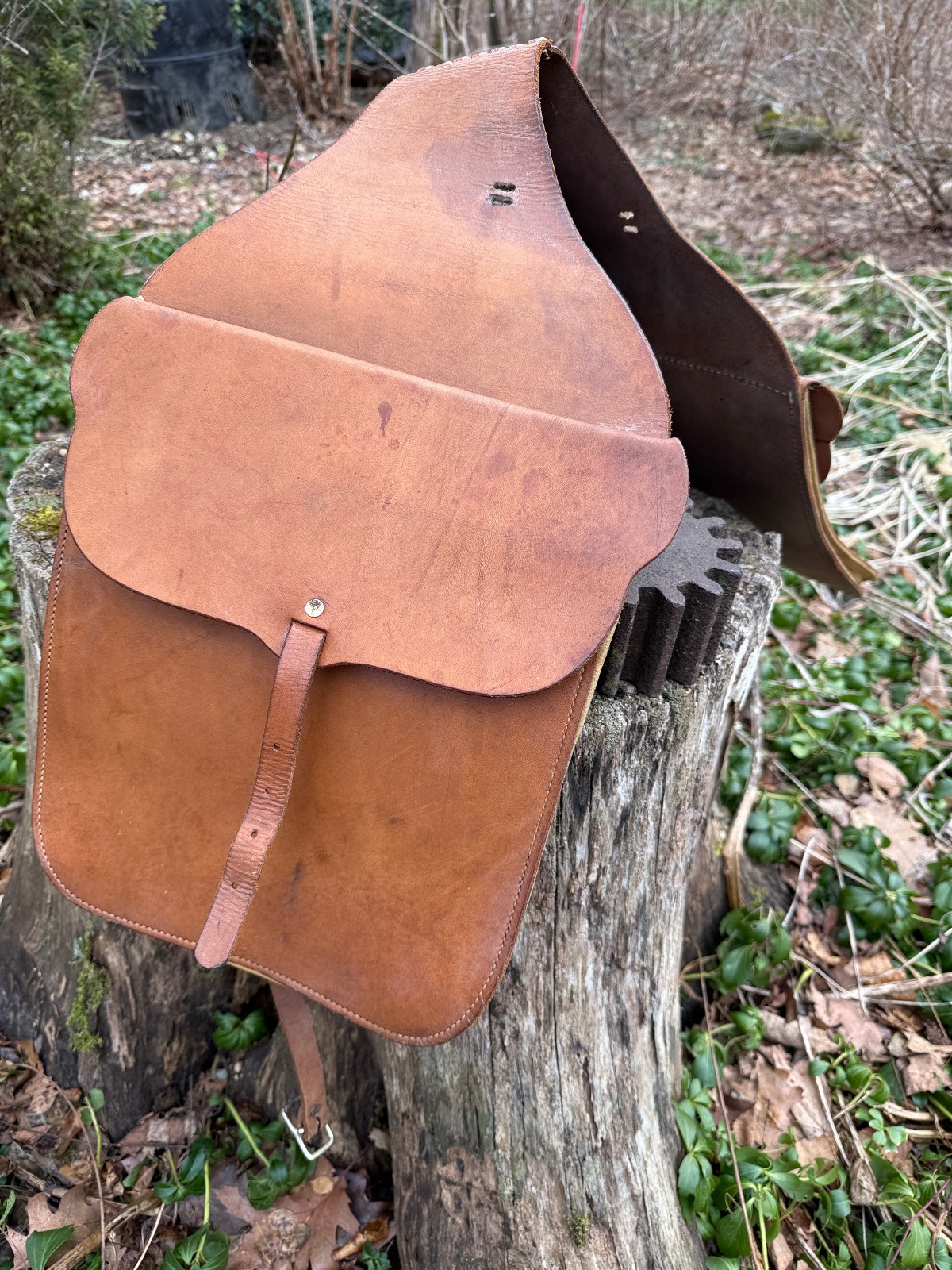 VTG LEATHER SADDLE BAGS WESTERN EQUESTRIAN TACK HORSE TACK CUSTOM HAND MADE