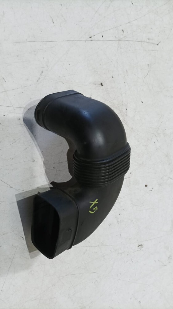 BMW X5 E70 - BMW X5 AIR INTAKE DUCT