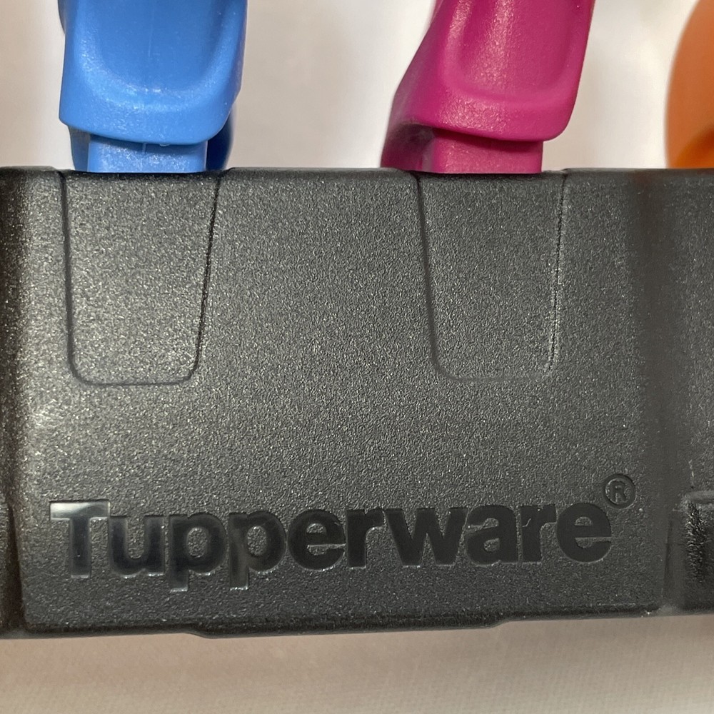 Tupperware Click It Kitchen Tools 4pcs Set with Storage Block. New