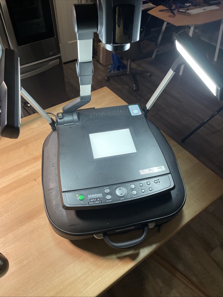 Samsung SDP-950R Digital Presenter Overhead Document Camera Working