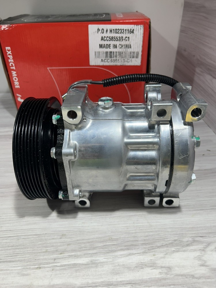 58553 A/C Compressor with Clutch