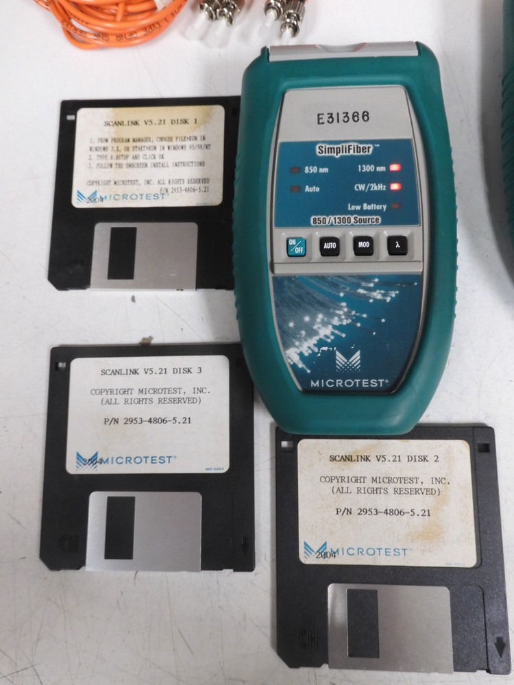 Microtest Simplifiber - w/ 850/1300 source & meter in case w/ acc. - QA52