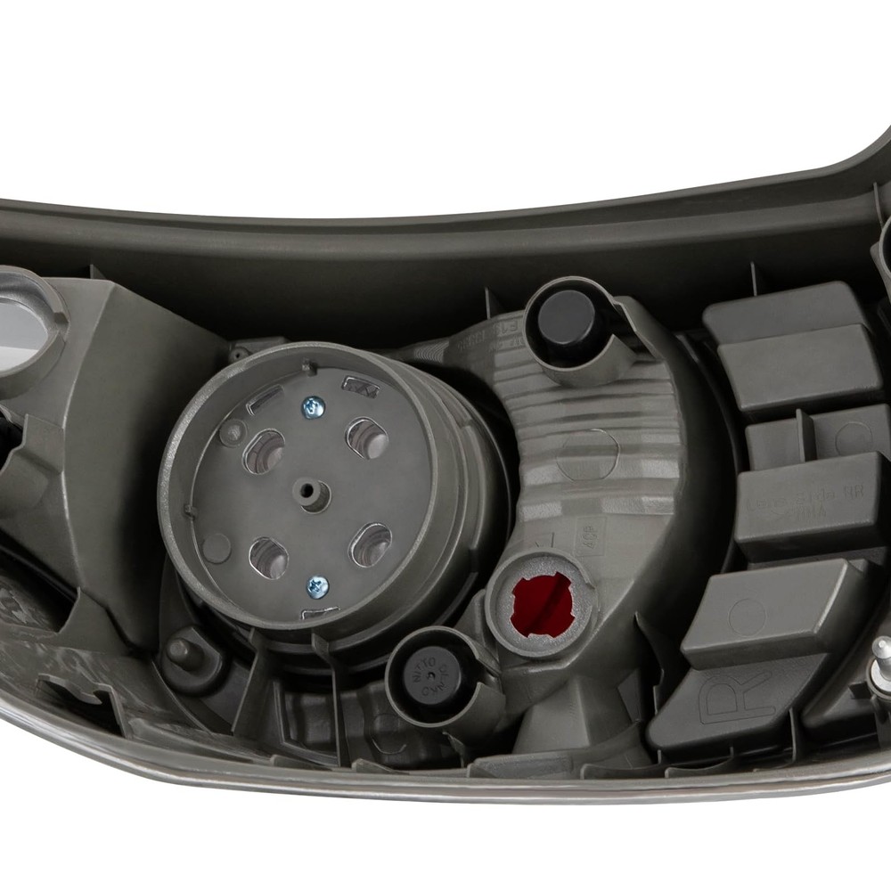 Taillight Assembly for Prius C 2012-2014 Halogen Clear Right