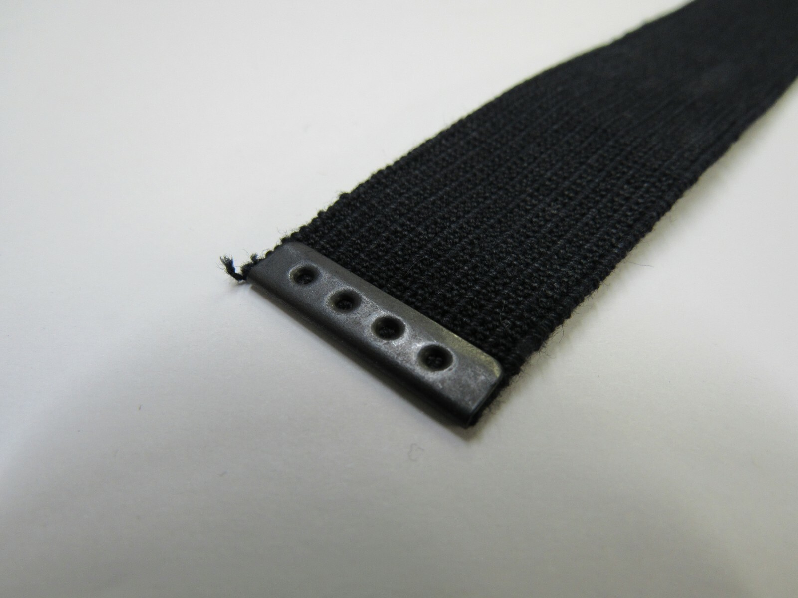 US M17 Gas Mask Head Harness Strap C8R1 New Old Stock Vietnam Era M17A1 M17A2