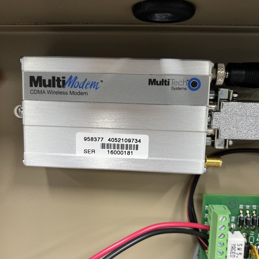 Uplink 2540 Cellular Alarm Communicator CDMA Wireless