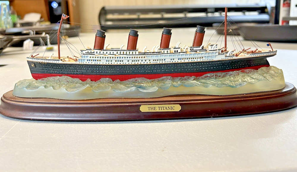 Danbury Mint The Titanic Model Ship
