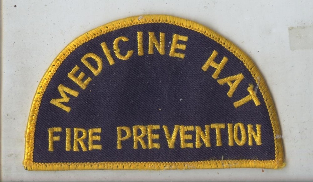 MEDICINE HAT ALBERTA: FIRE PREVENTION SERVICE ARM PATCH REF: 8813K