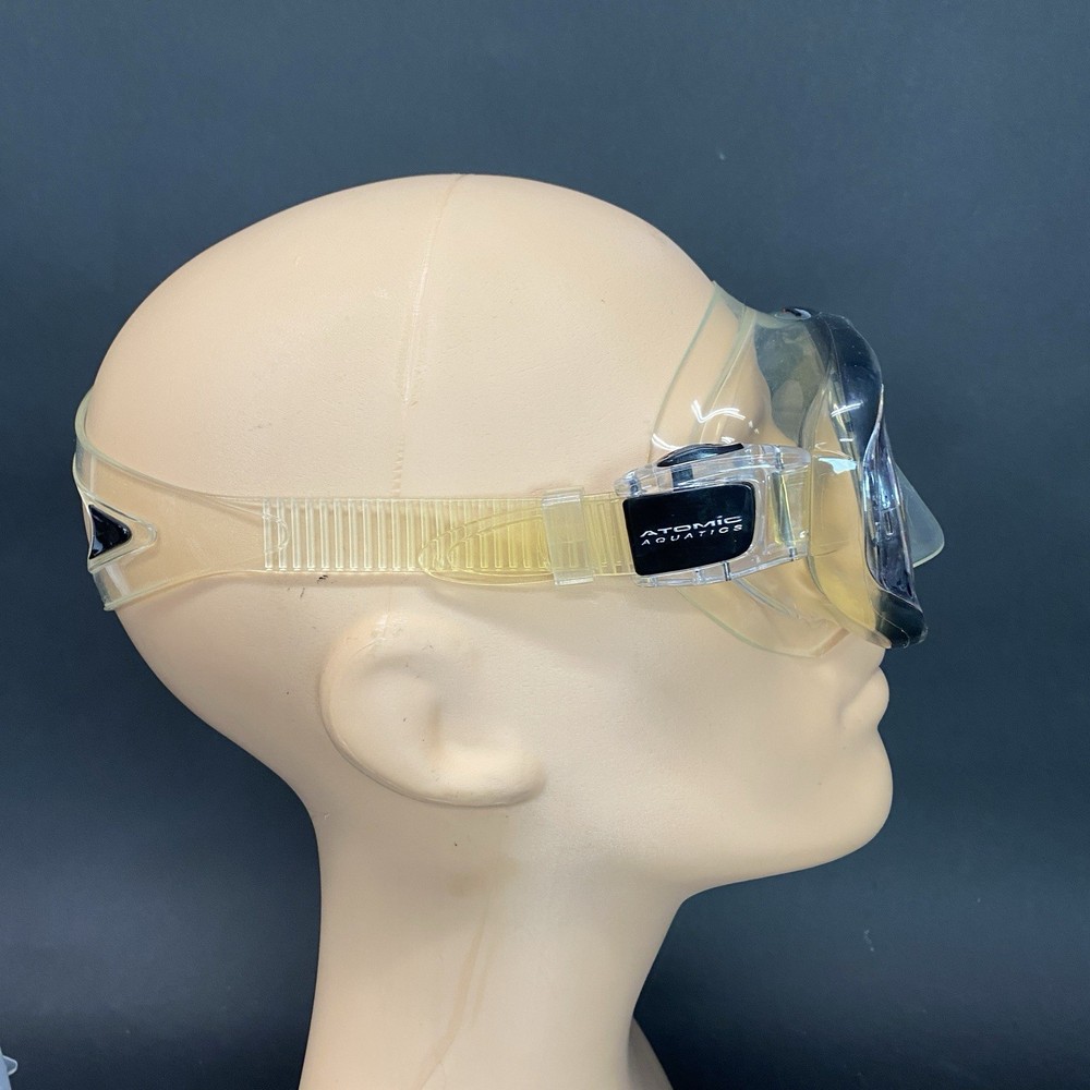 Atomic Aquatics SubFrame Scuba Diving Mask with Case Medium Clear E2