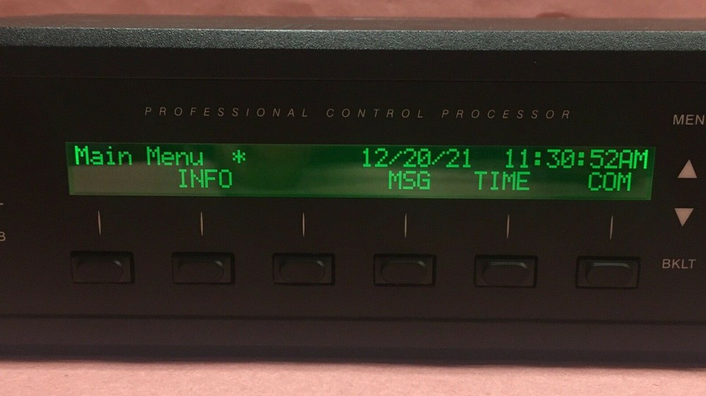 Crestron PRO2 Professional Video Control Processor C2ENET-1 C2COM-3 CNXRY-8 X 2