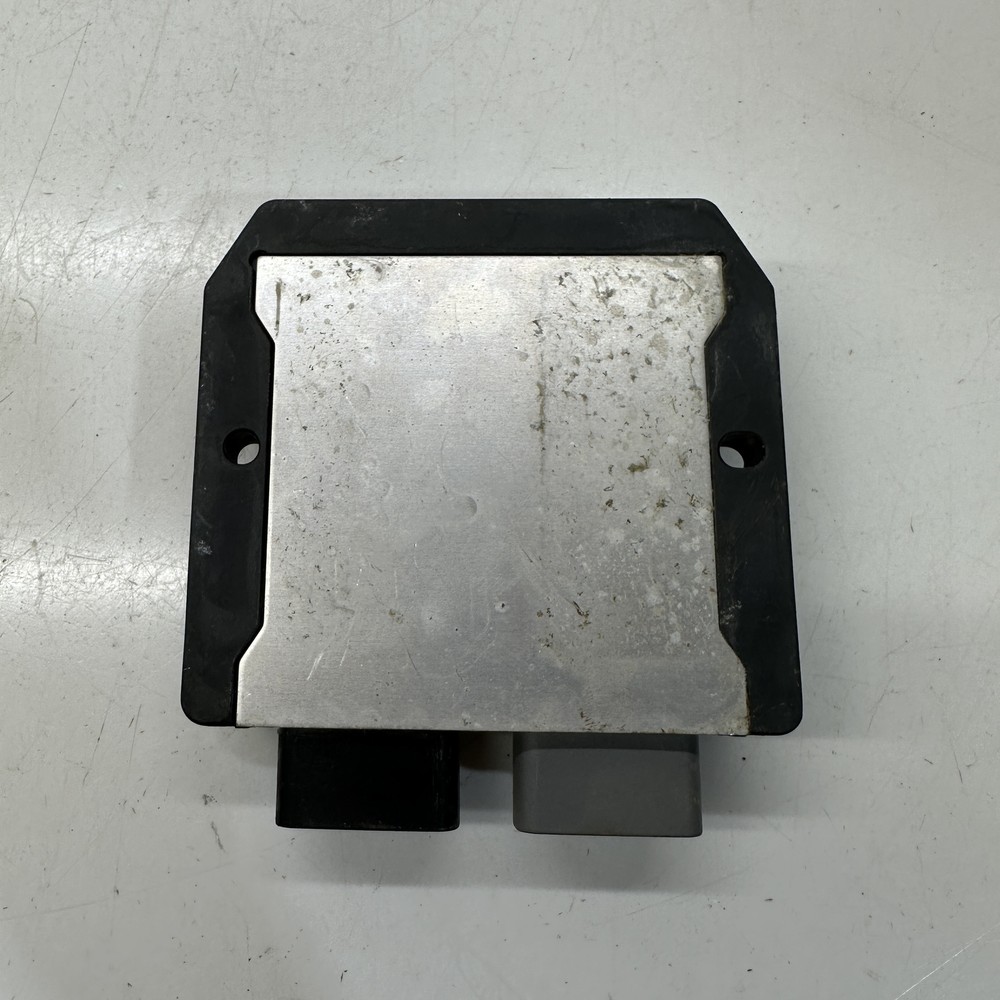 Voltage Regulator - 2013 CanAm Commander | Silver
