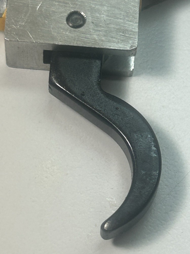 Thompson Center Arms Thunder Hawk Muzzleloader Bold Trigger Assembly W/ Screw