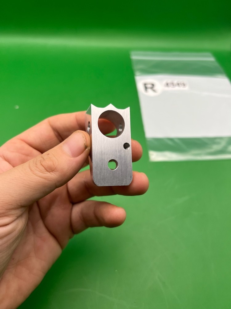 Silver Autococker Back block