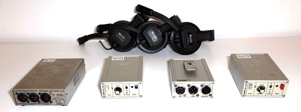 Altair + Saro wired intercom system 3 seats expandable