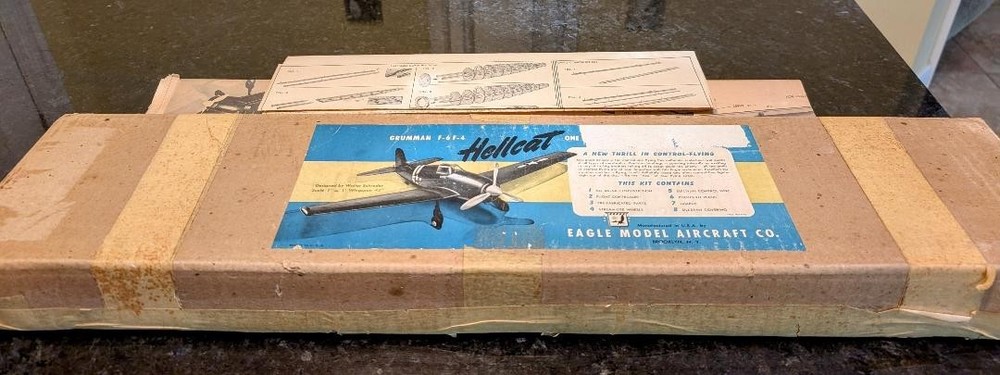 EAGLE MODELS  GRUMMAN F6F-4 "HELLCAT" CONTROL LINE KIT, IOB, VINTAGE