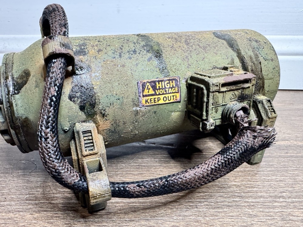 Warhammer Necromunda Inspiring terrain Hazard Container –scratch built.