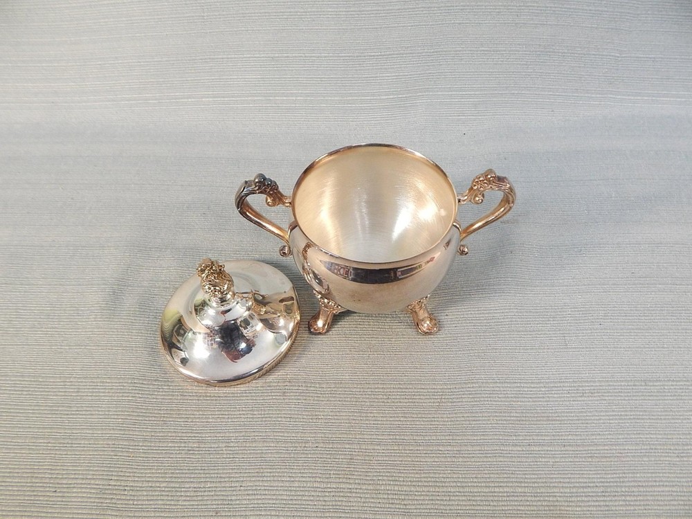Gorham "Newport" Silver Plate Sugar and Creamer Set, Footed Excellent Condition