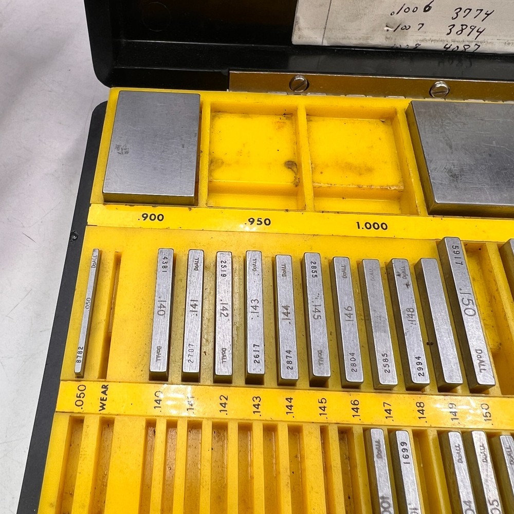 DOALL PRECISION GAGE BLOCKS PARTIAL SET RANGE SET METAL INCOMPLETE