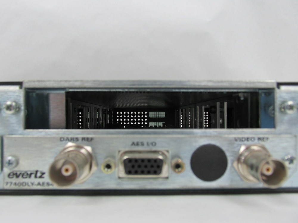 Evertz 7701FR Multiframe w/ Quad Delay 7740DLY-AES4 + De-Embedder 7720AD4 7701PS