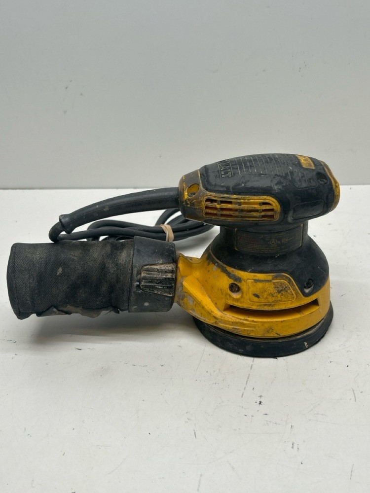 DEWALT DWE6421 (P28017433)