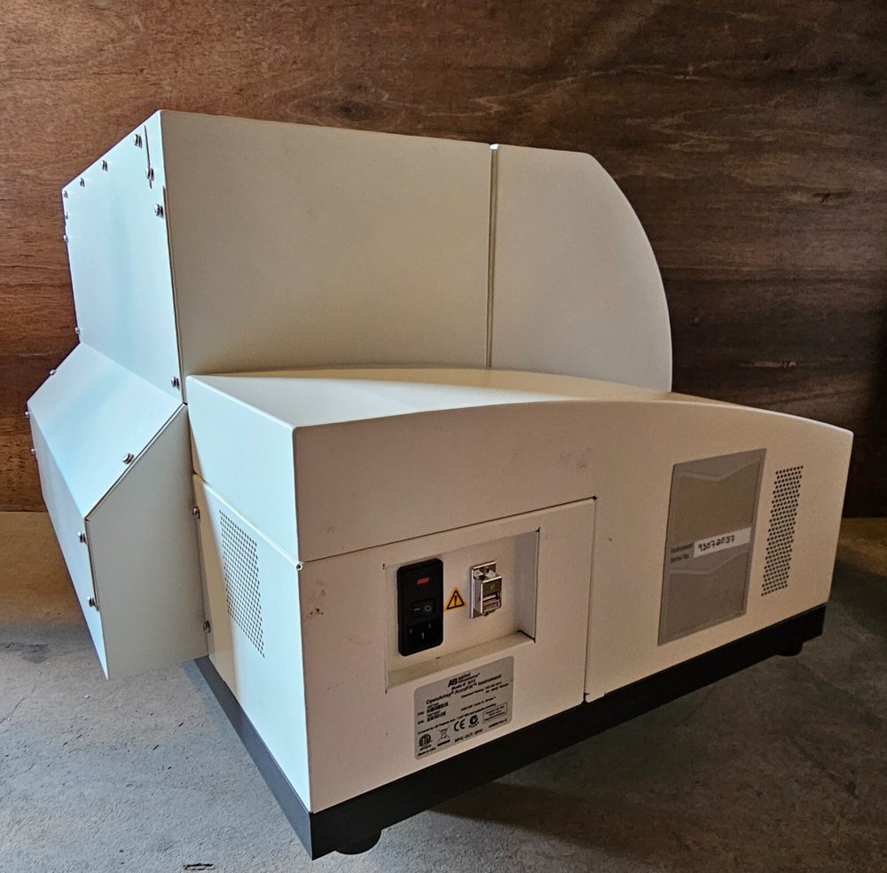 Applied Biosystems 3072 OpenArray AccuFill Liquid Handling System AB
