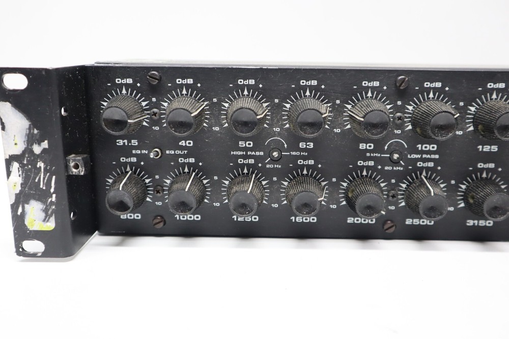 White Instruments series 4400 28 BAND EQUALIZER